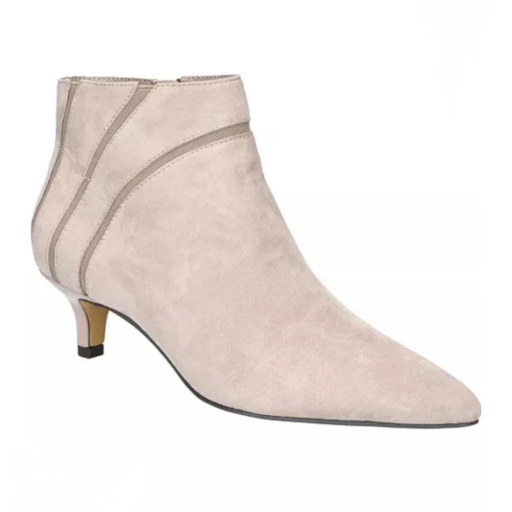 Bella Vita Light Taupe Leather Suede Pointed Toe Kitten Heel Ankle Boots Size 10